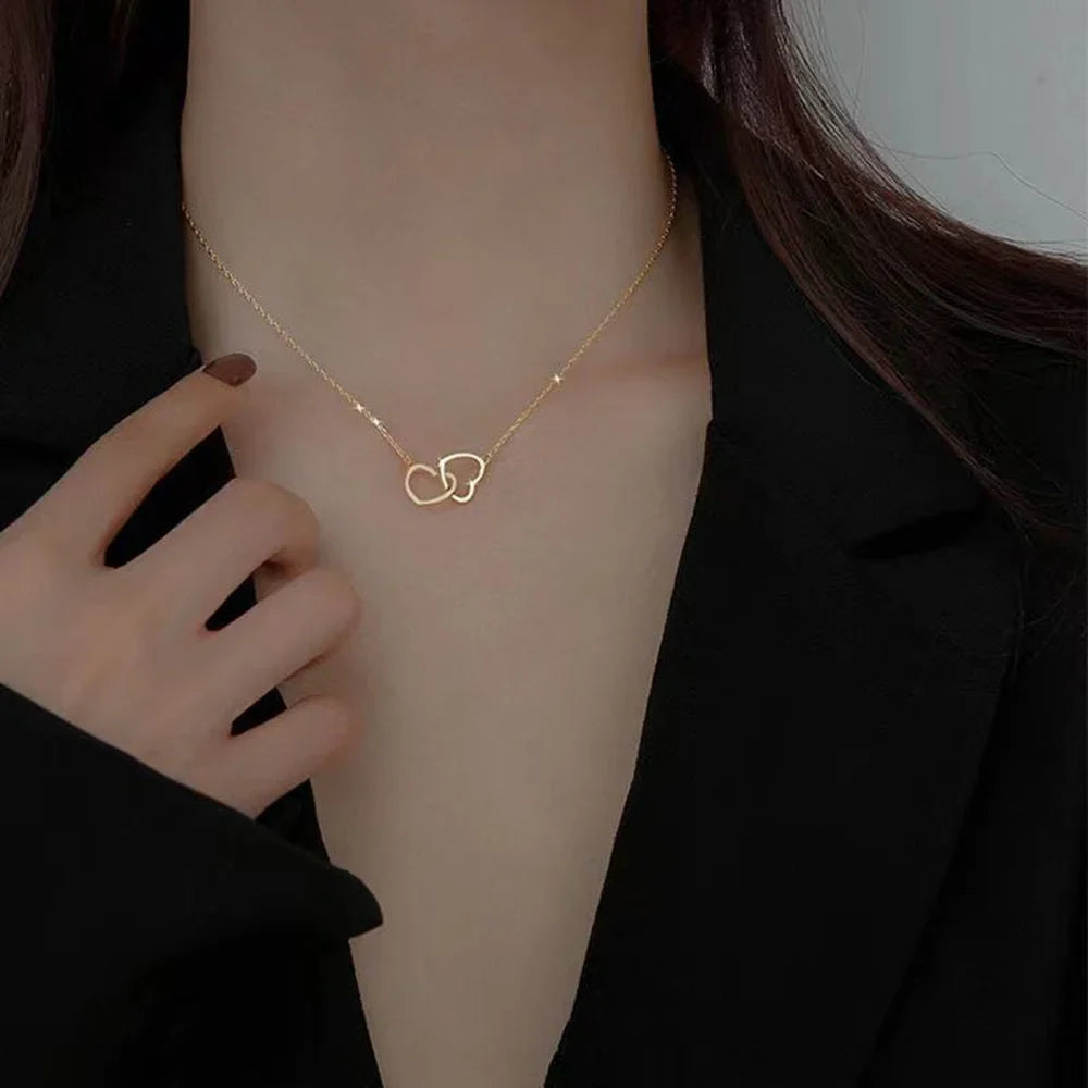 Double Heart Clavicle Necklace